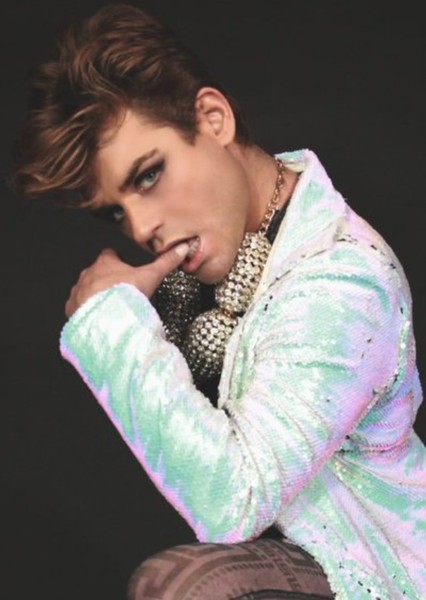 Garrett Clayton
