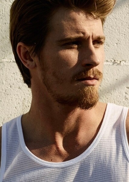 Garrett Hedlund photo