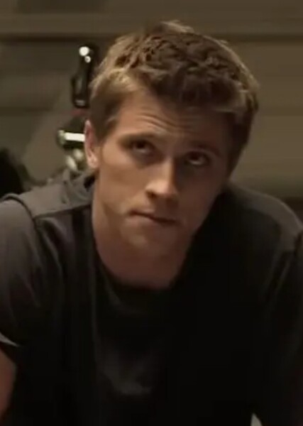 Garrett Hedlund photo