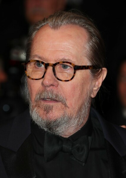 Gary Oldman photo