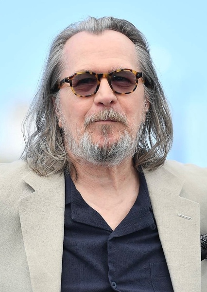 Gary Oldman