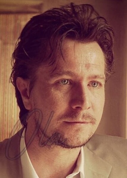 Gary Oldman photo