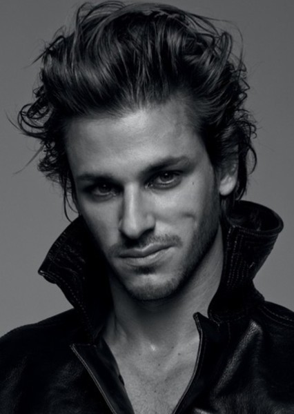 Gaspard Ulliel photo