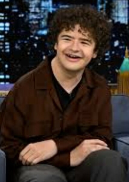 Gaten Matarazzo photo