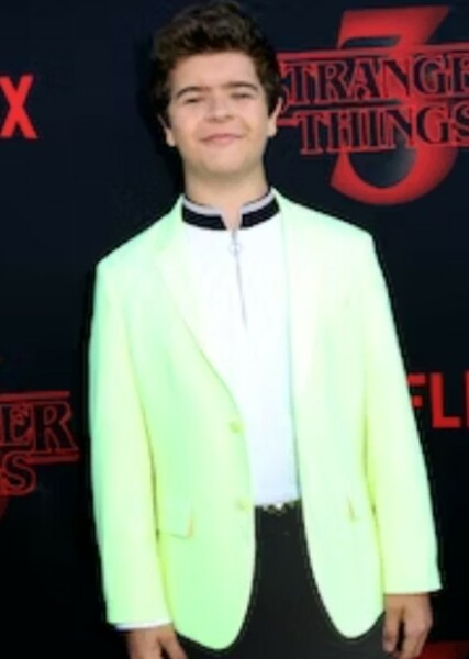 Gaten Matarazzo photo