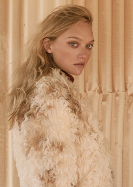 Gemma Ward photo