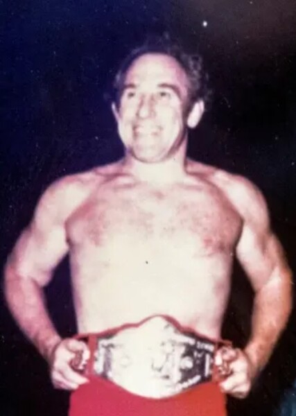 Gene LeBell photo