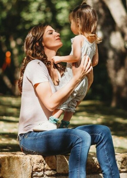 Genevieve Padalecki photo