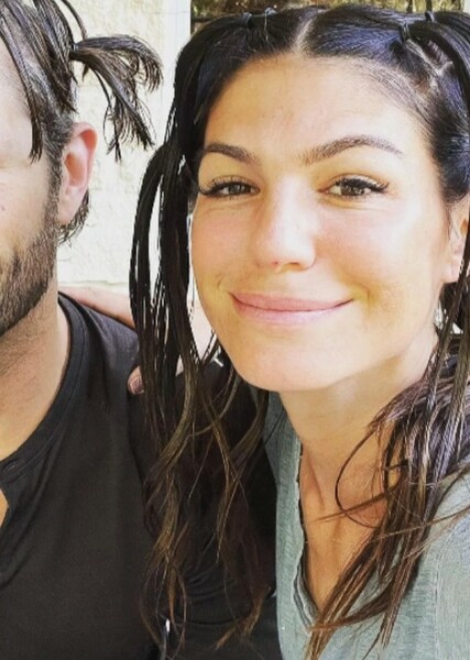 Genevieve Padalecki photo