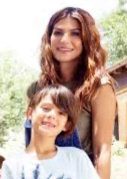 Genevieve Padalecki photo
