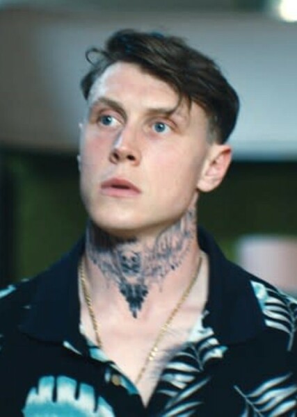 George MacKay photo