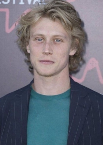 George MacKay photo