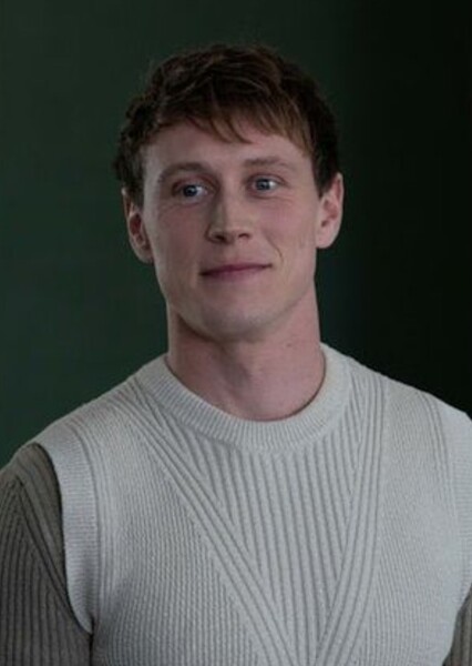 George MacKay photo
