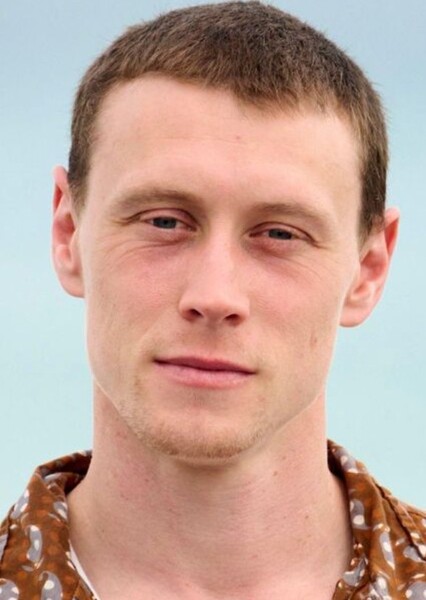 George MacKay photo