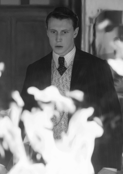 George MacKay photo