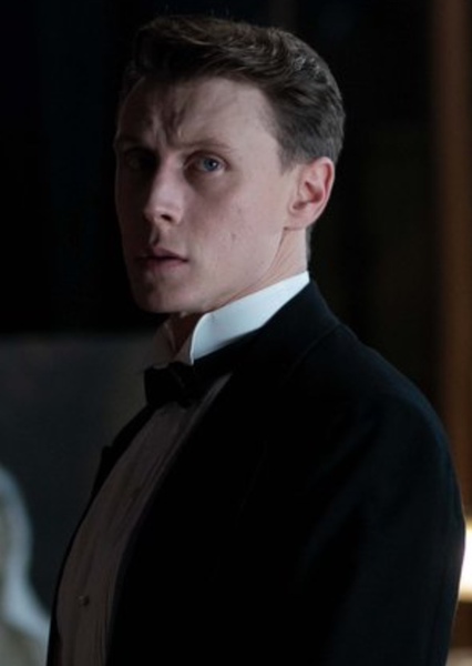 George MacKay photo