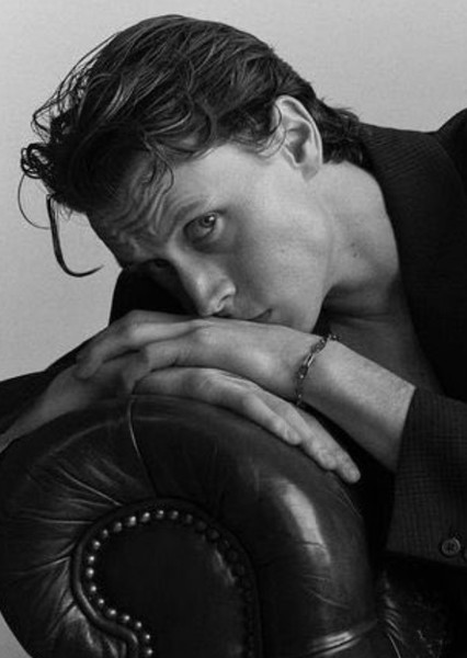 George MacKay photo