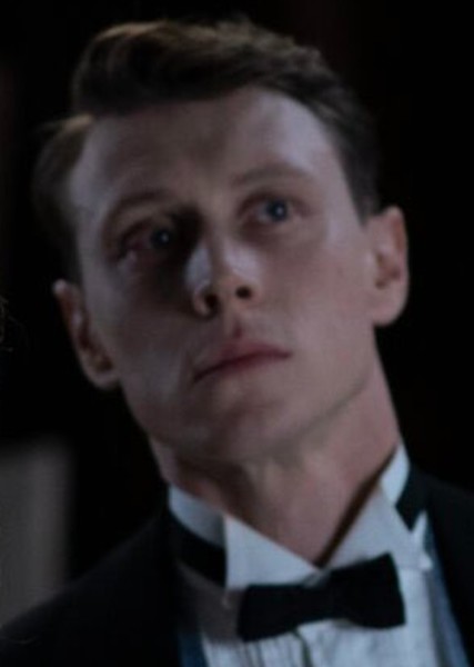 George MacKay photo