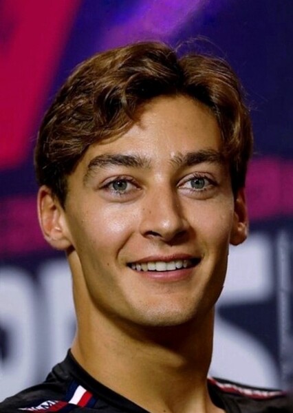 George Russell photo