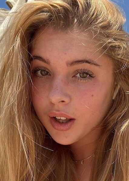 Georgia Pemberton photo
