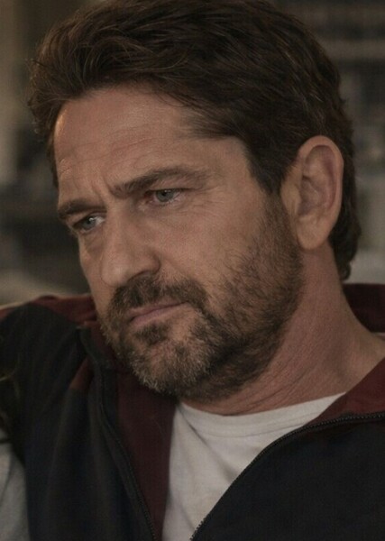 Gerard Butler photo