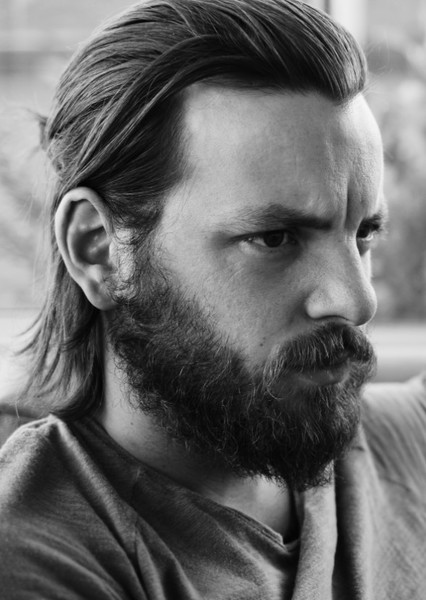 Gethin Anthony photo