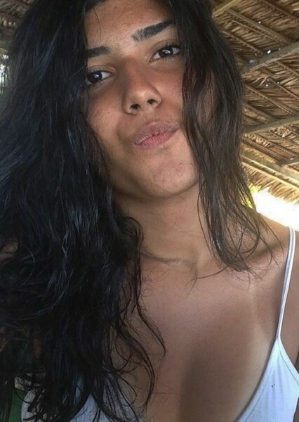 Geyce Albuquerque photo