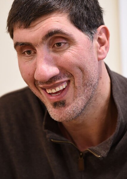 Gheorghe Muresan photo