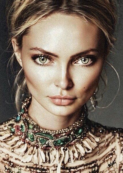 Gia Skova photo