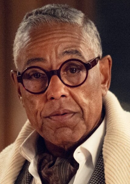 Giancarlo Esposito photo