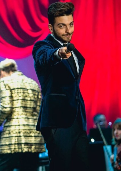 Gianluca Ginoble photo