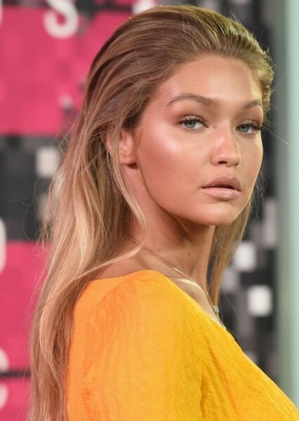 Gigi Hadid photo