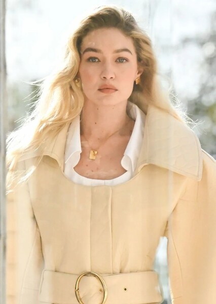 Gigi Hadid photo