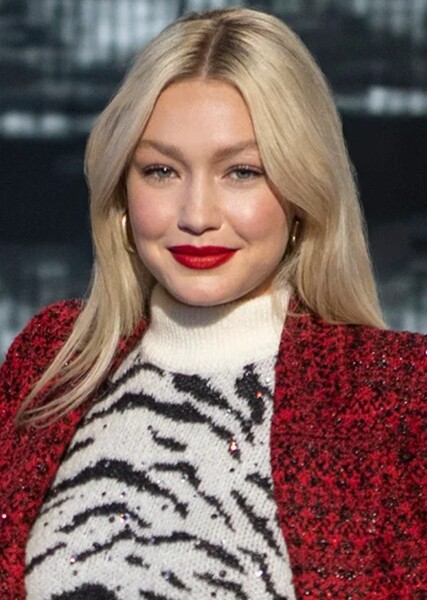 Gigi Hadid photo
