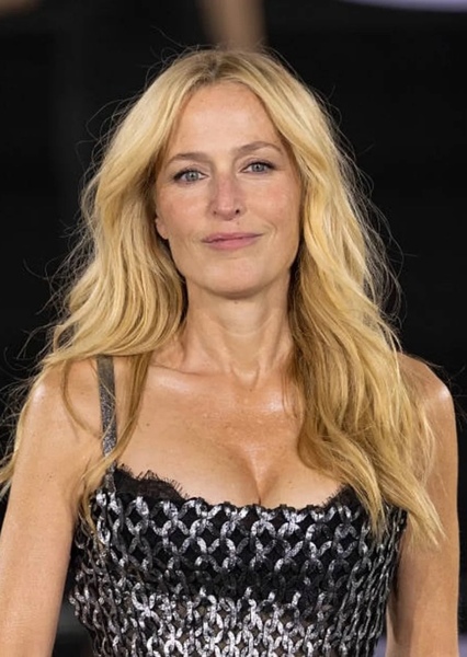 Gillian Anderson photo