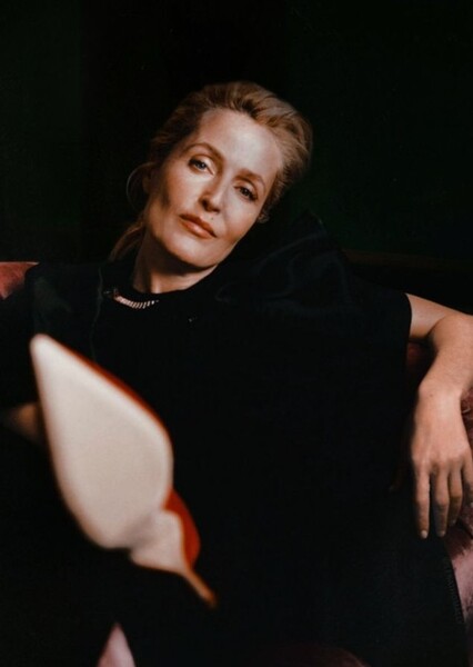 Gillian Anderson photo