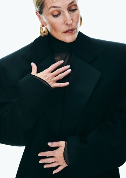 Gillian Anderson