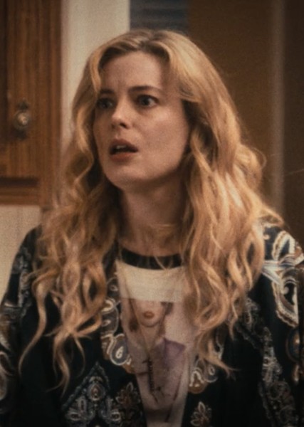 Gillian Jacobs photo