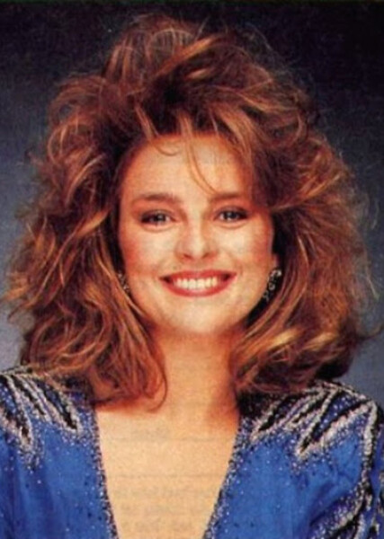 Gina DeMott Capwell