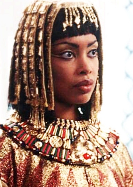 Gina Torres photo