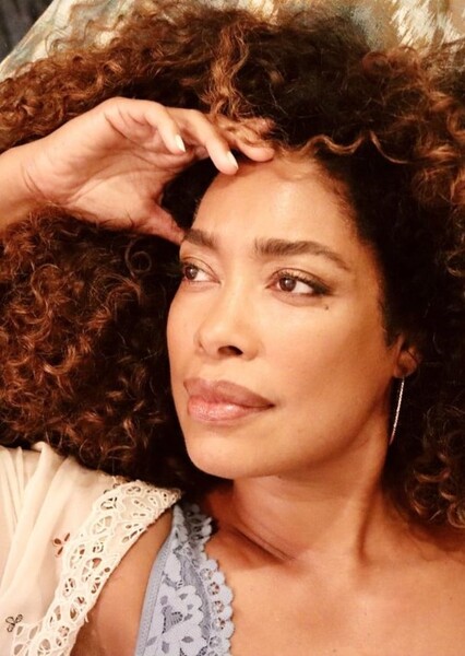 Gina Torres photo