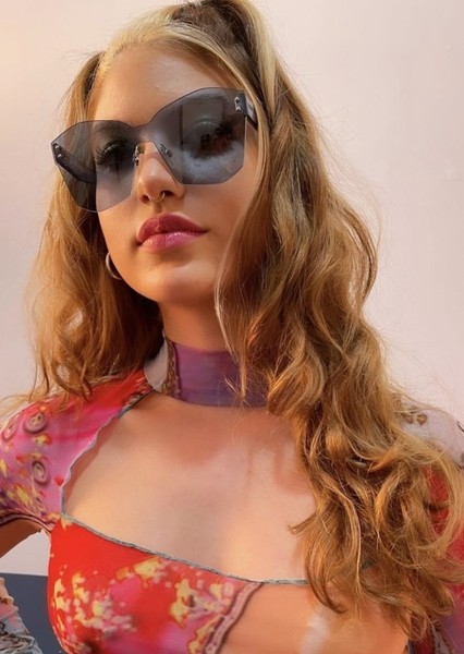 Giovanna Grigio photo