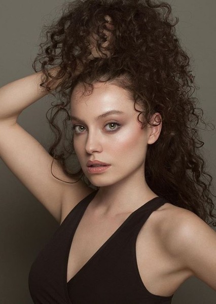 Gizem Arıkan photo