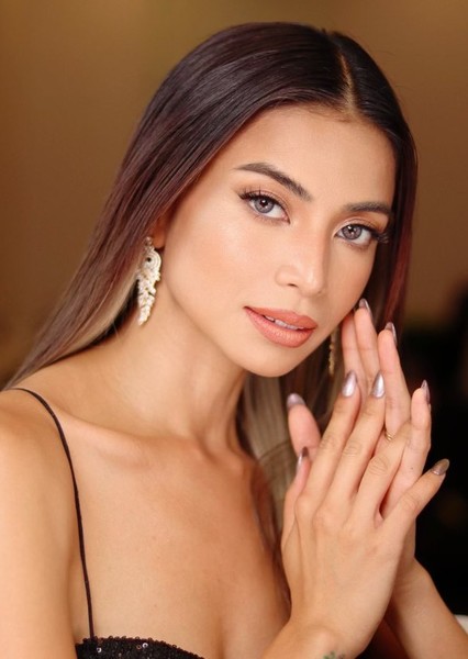 Glaiza de Castro