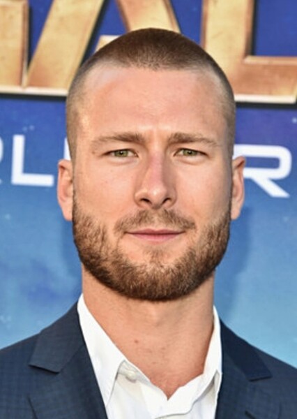 Glen Powell photo