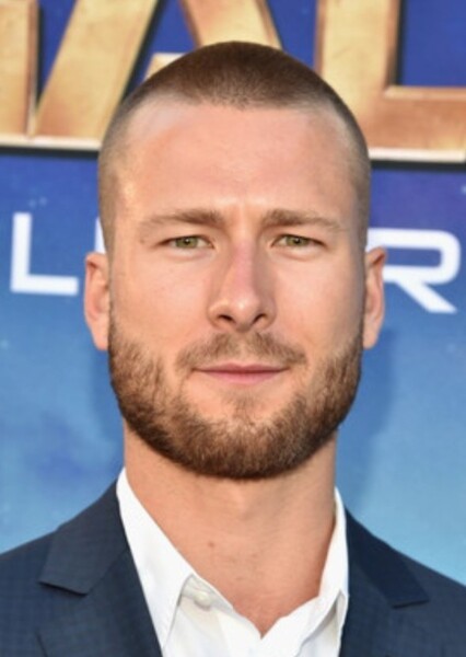 Glen Powell photo
