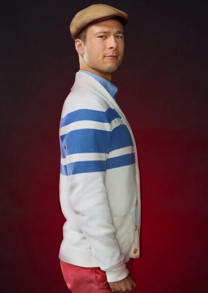 Glen Powell photo