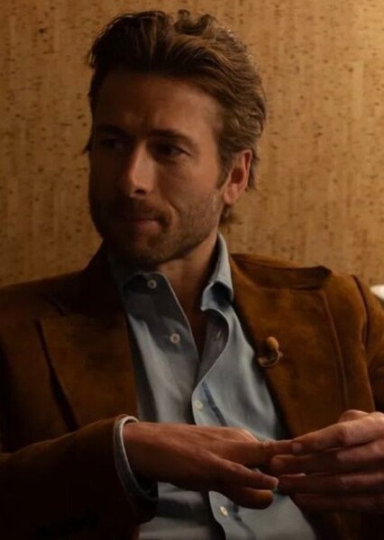 Glen Powell photo