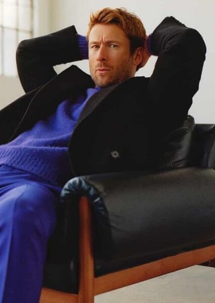Glen Powell photo