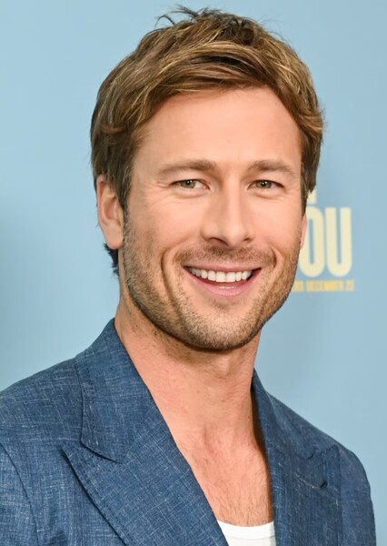 Glen Powell photo